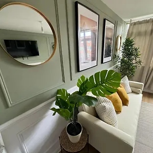 Apartment Grace House - 15 Minutes To London United Kingdom